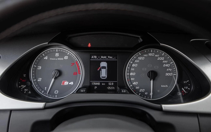 Audi S4 cena 67900 przebieg: 176555, rok produkcji 2009 z Mogilno małe 704